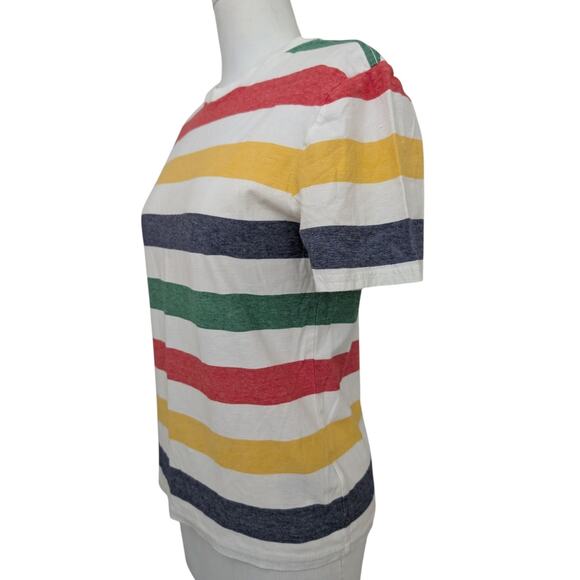 Hudson's bay t-shirt - Picture 2 of 12